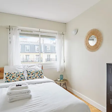 2 Bedroom Flat Centre De - Eiffel Tower View アパート