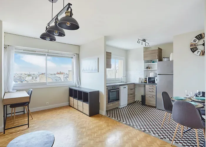 아파트 2 Bedroom Flat Centre De - Eiffel Tower View *